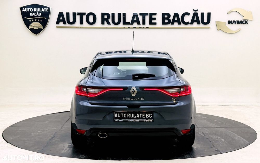Renault Megane TCe GPF Business - 11