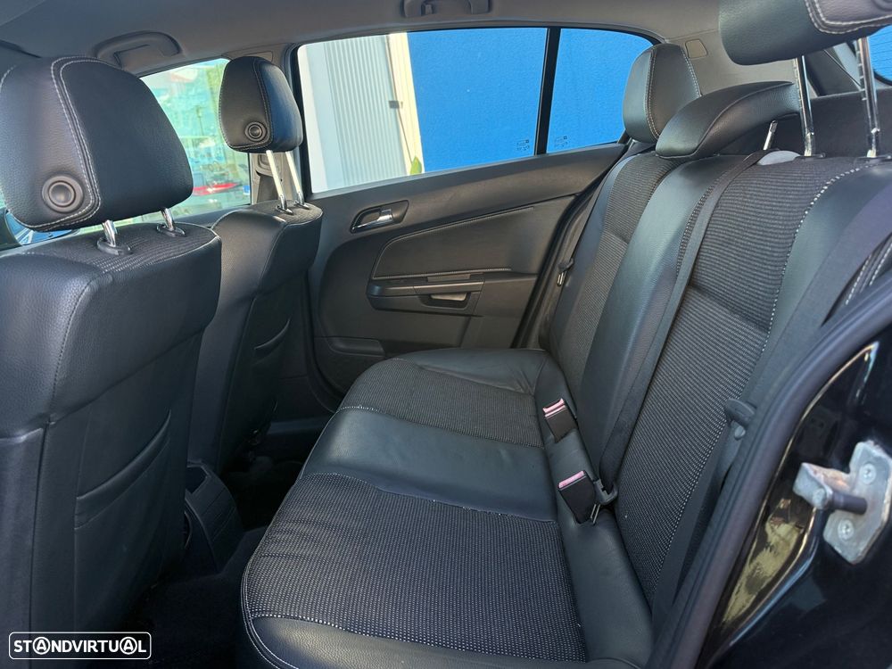 Opel Astra 1.4 Enjoy - 10