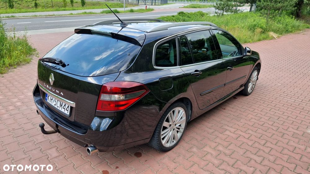 Renault Laguna 2.0 dCi Initiale - 8
