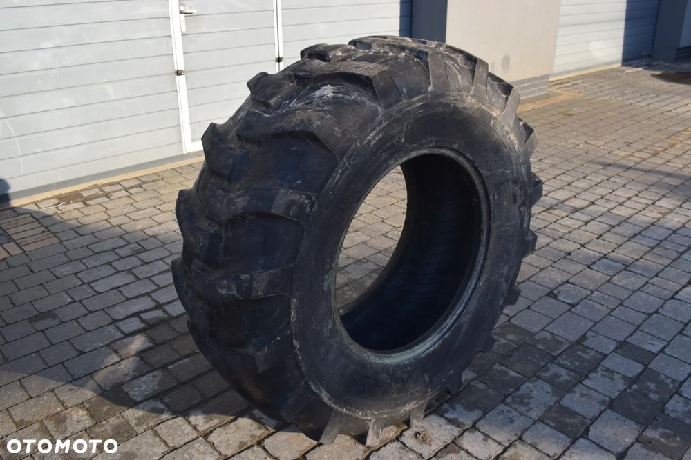 Opona/ opony 17.5 R24 - 3