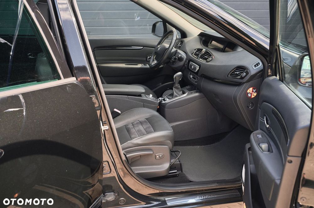 Renault Grand Scenic - 14