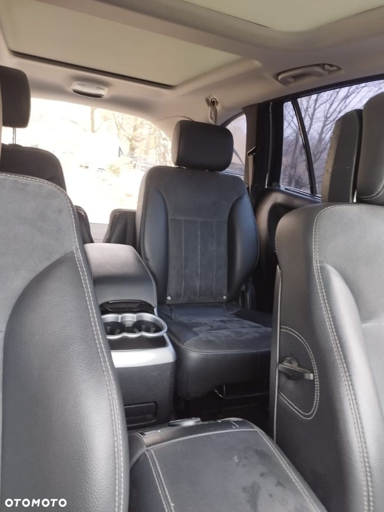 Mercedes-Benz Klasa R 320 CDI L 4Matic 7G-TRONIC DPF - 19