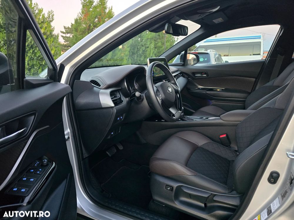 Toyota C-HR Lounge - 7