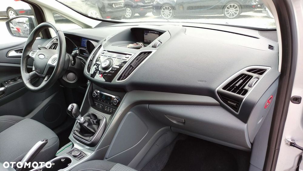 Ford C-MAX - 25