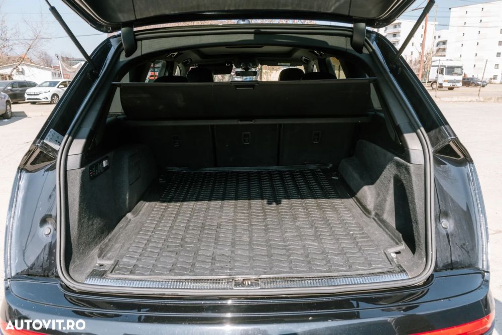 Audi Q7 - 28