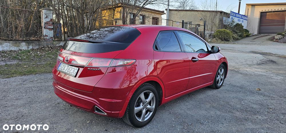 Honda Civic 1.4 i-VTEC S - 25