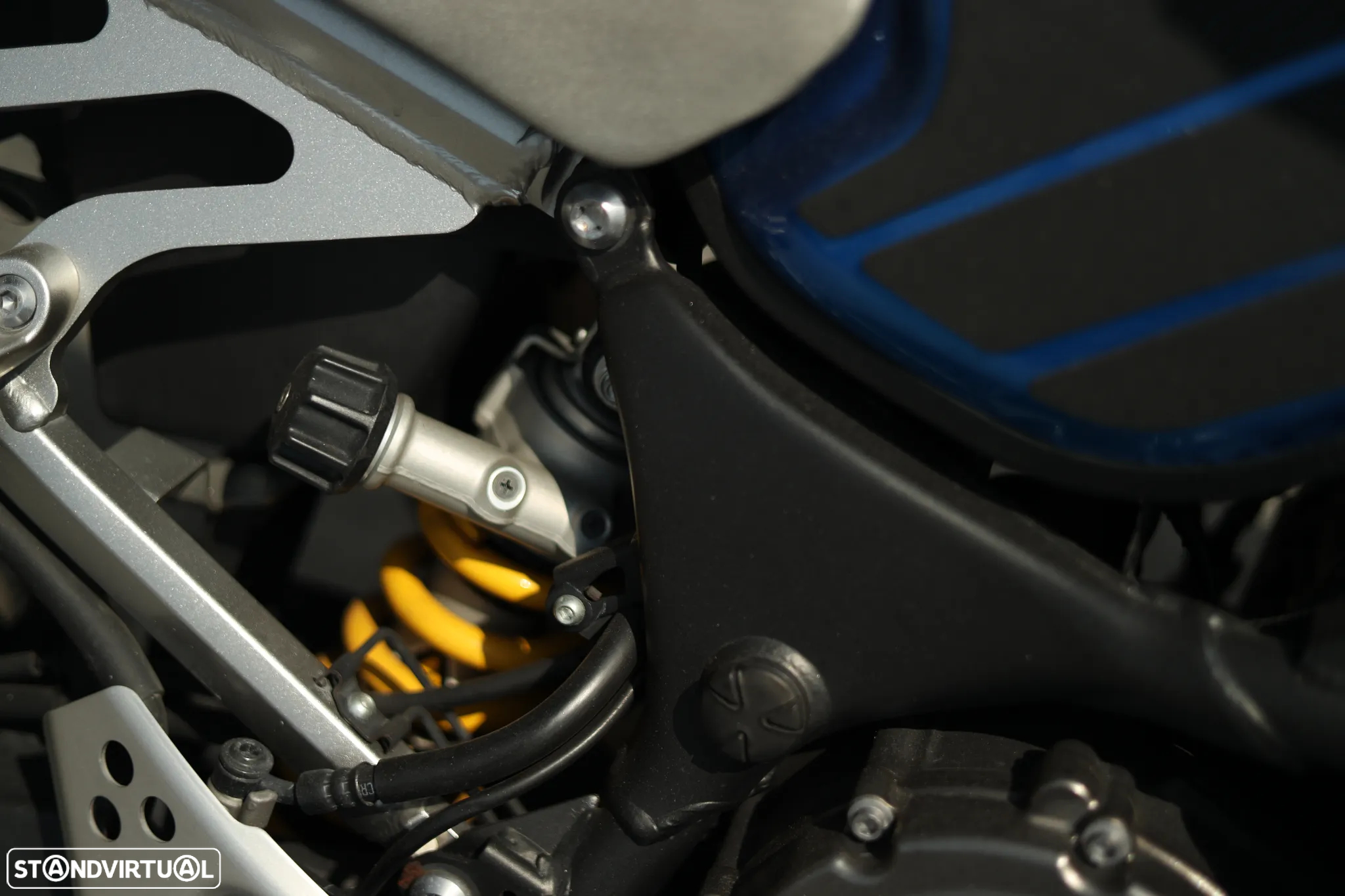 Yamaha XT1200Z Super Tenere First Edition - 21