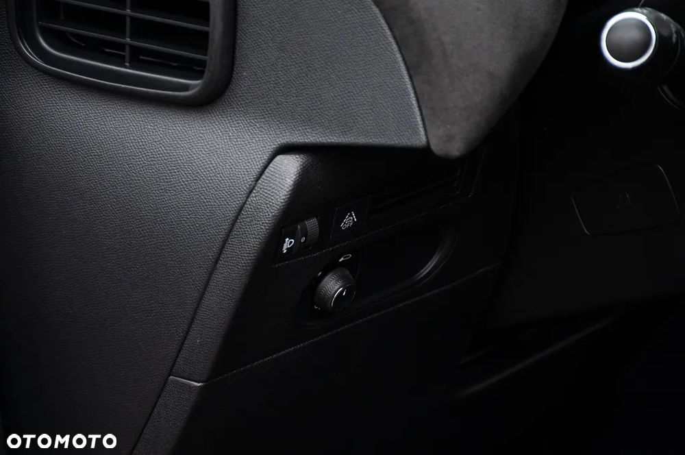 DS Automobiles DS 3 Crossback 1.5 BlueHDi Performance Line - 38