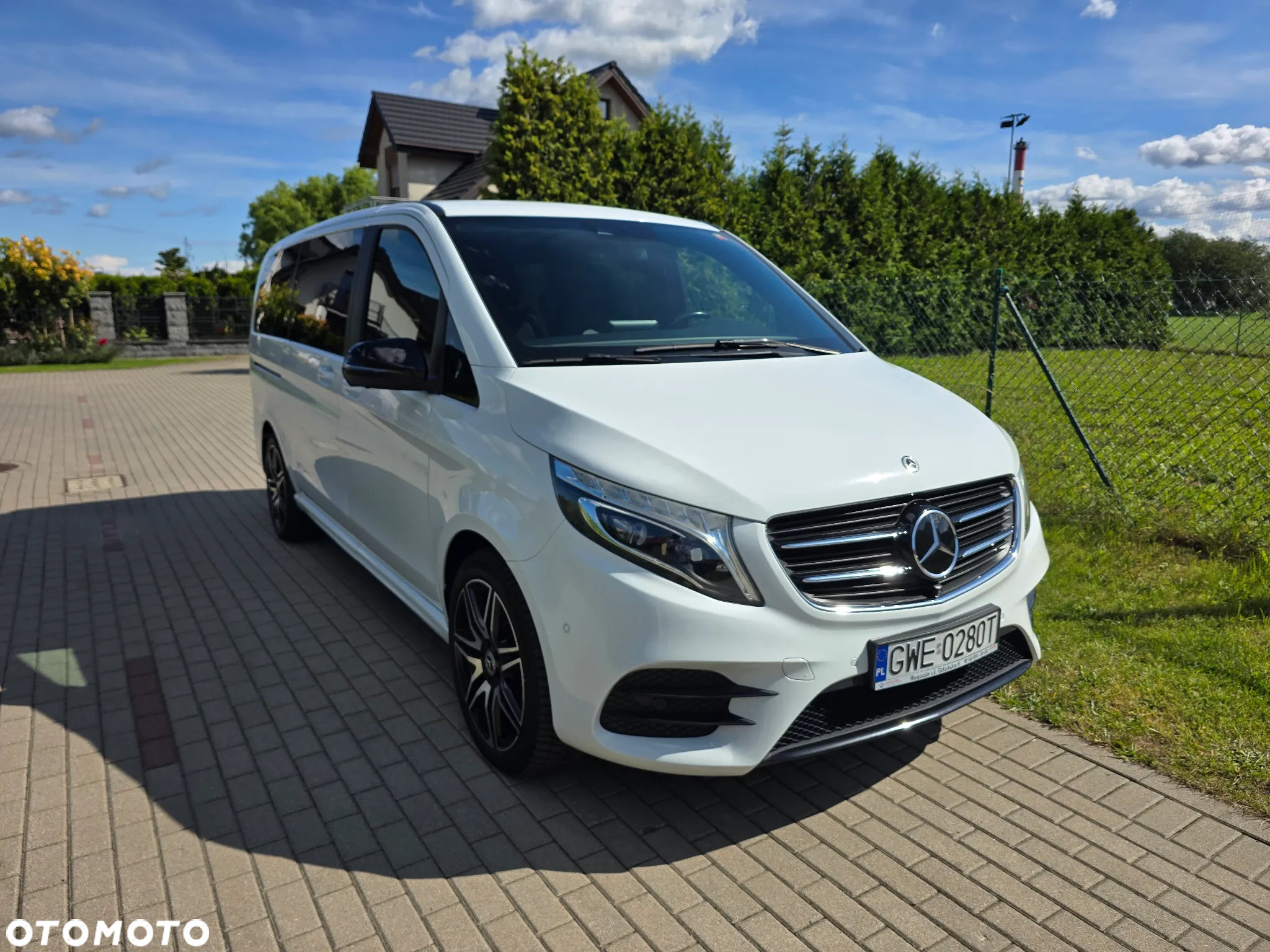 Mercedes-Benz Klasa V 250 d 4-Matic Avantgarde 7G-Tronic (d³ugi) - 4