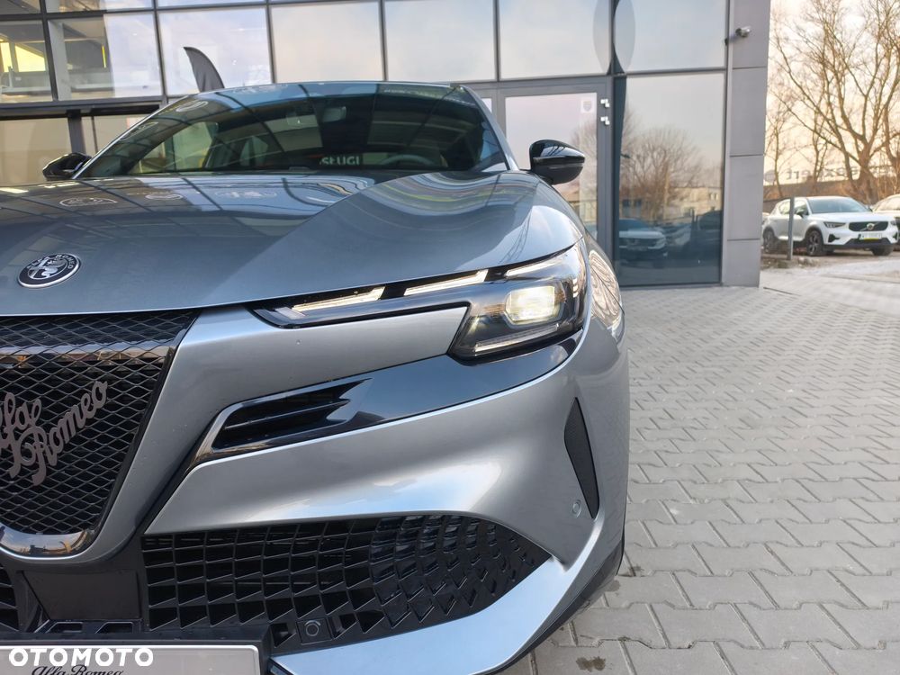 Alfa Romeo Junior 1.2 VGT Ibrida Ti - 13