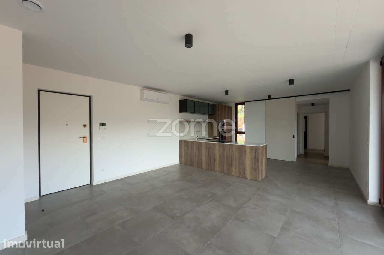 Apartamento T2 localizado no Areeiro, Coimbra - Grande imagem: 2/25