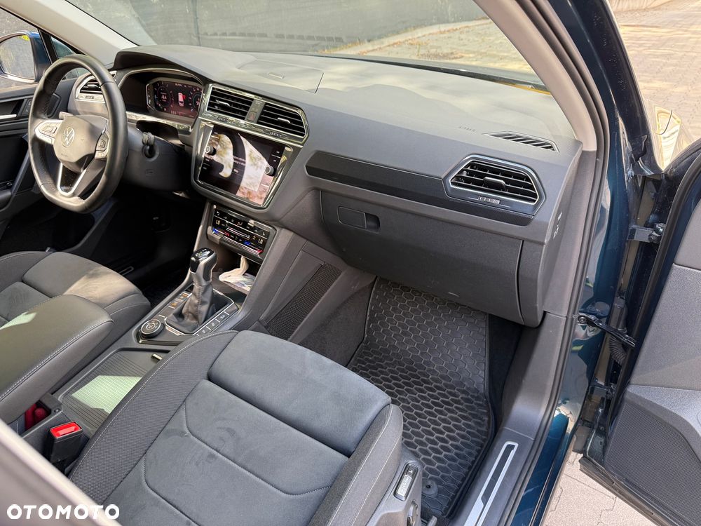 Volkswagen Tiguan 2.0 TSI 4Mot Elegance DSG - 16