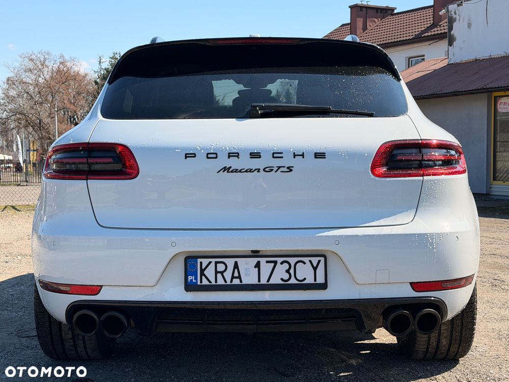 Porsche Macan - 9