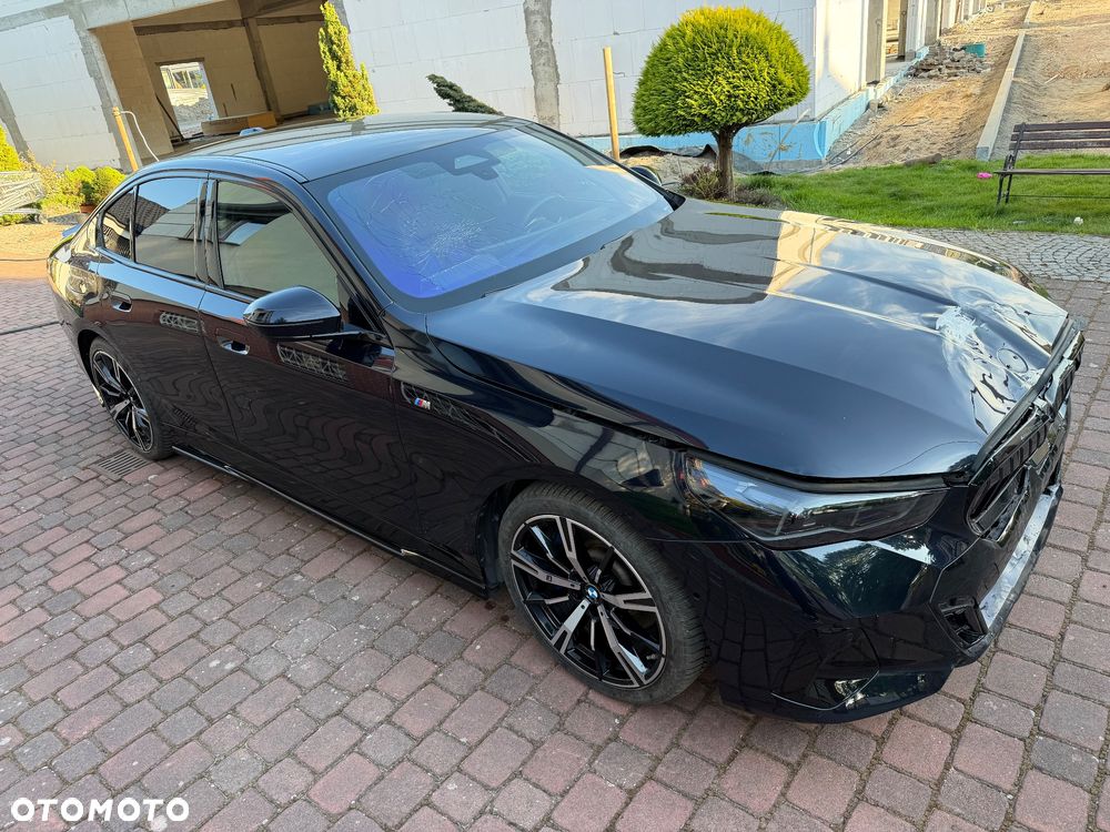 BMW Seria 5 520d xDrive mHEV M Sport - 8