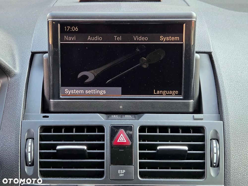 Mercedes-Benz Klasa C 220 CDI DPF Automatik Avantgarde - 29