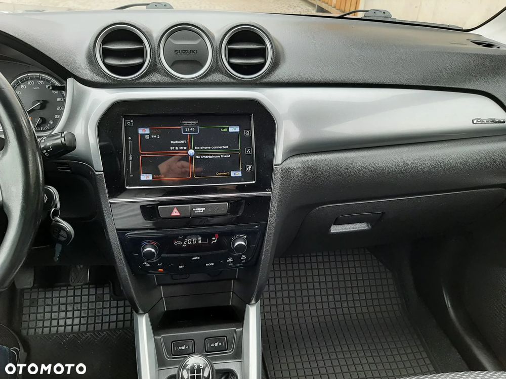 Suzuki Vitara 1.6 (4x4) Allgrip Comfort - 31