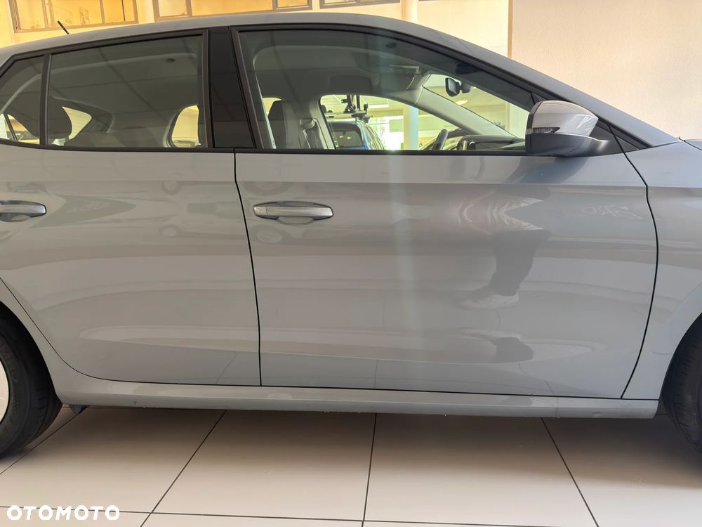 Skoda Fabia 1.0 TSI Drive - 12