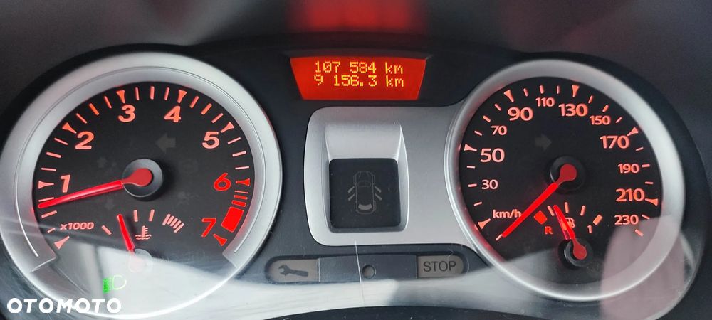 Renault Clio 1.2 16V TCE Dynamique - 12