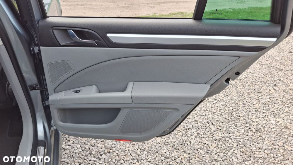 Skoda Superb 2.0 TDI PD Ambition - 34