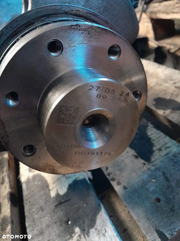 Ford F MAX 2024r. wał korbowy RC19 1179 !! 500KM - 4