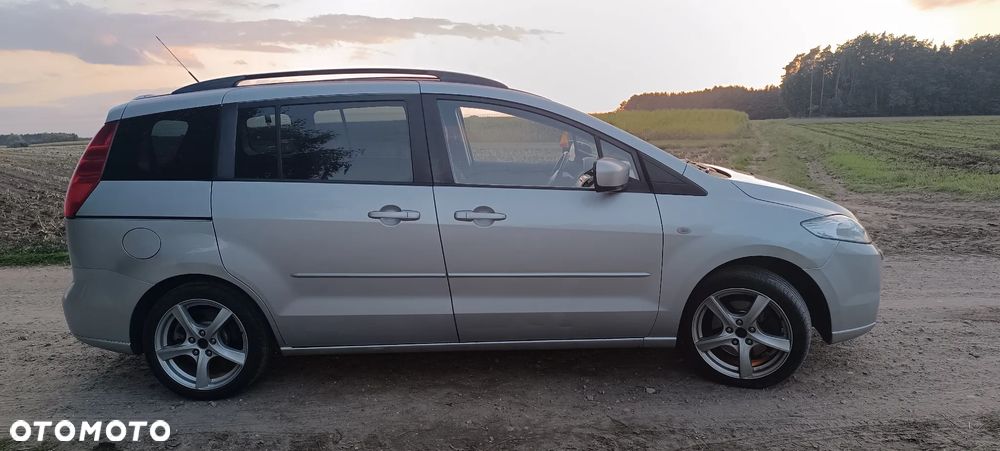 Mazda 5 - 4