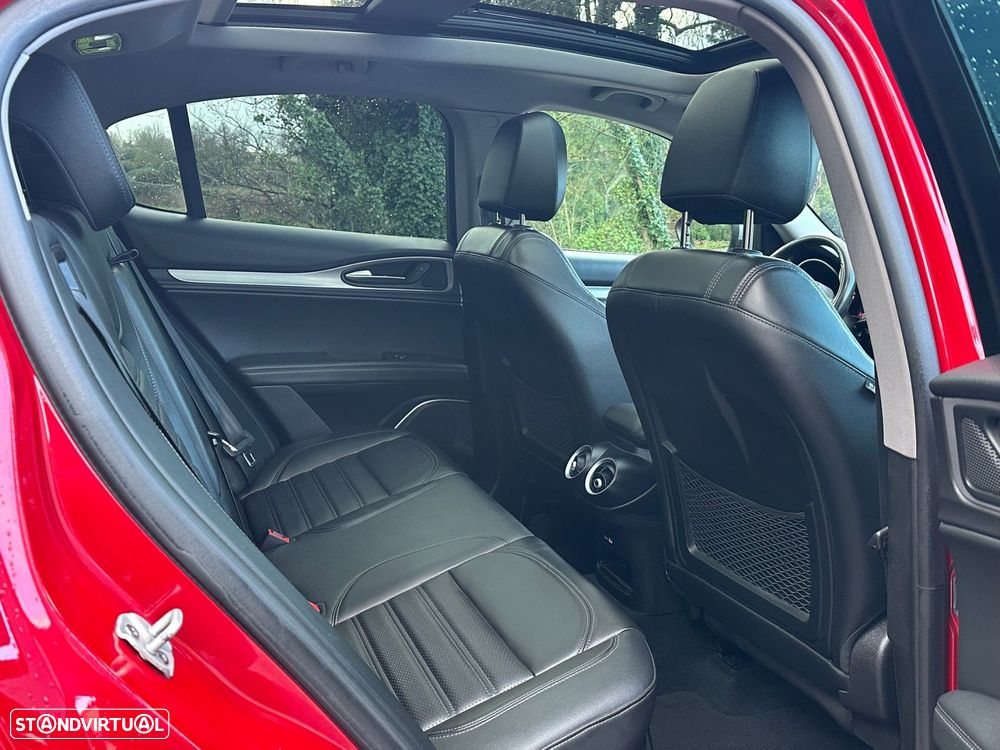 Alfa Romeo Stelvio 2.2 D Sprint AT8 - 22