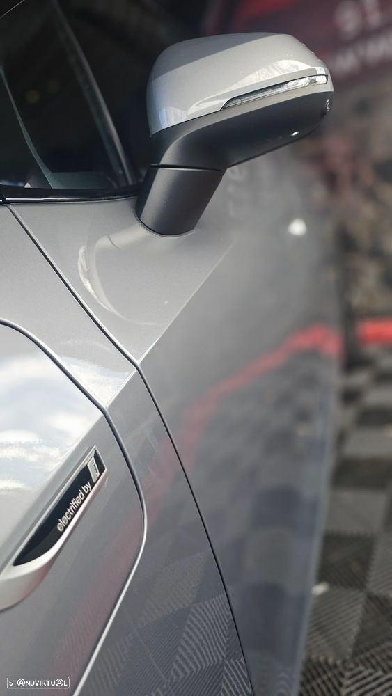 BMW 225xe Active Tourer e xDrive Pack Desportivo M - 48