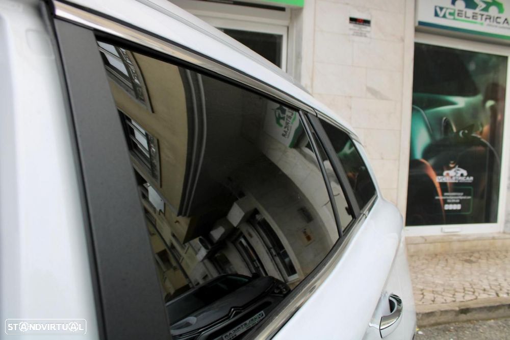 MG MG5 5 Maximal Comfort - 12