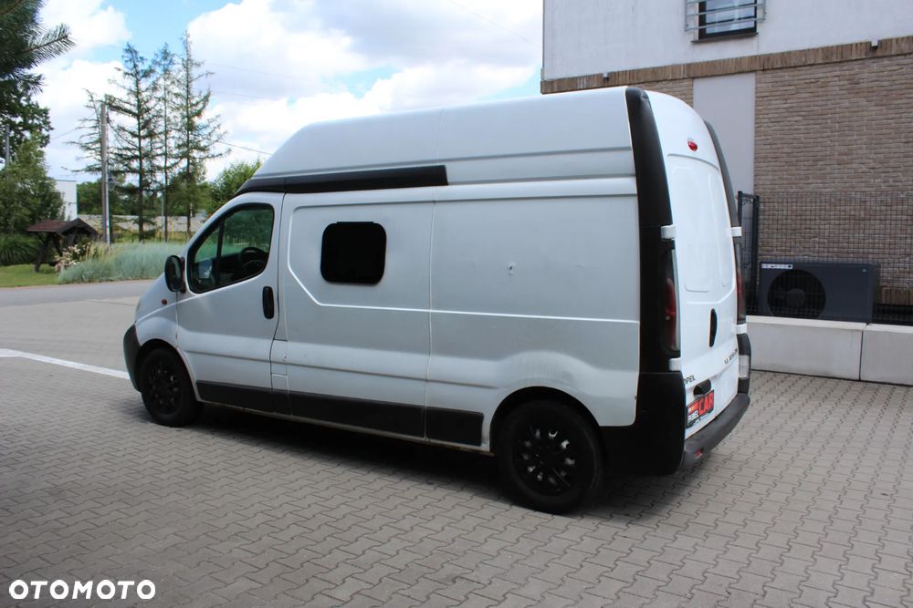 Opel Vivaro - 6