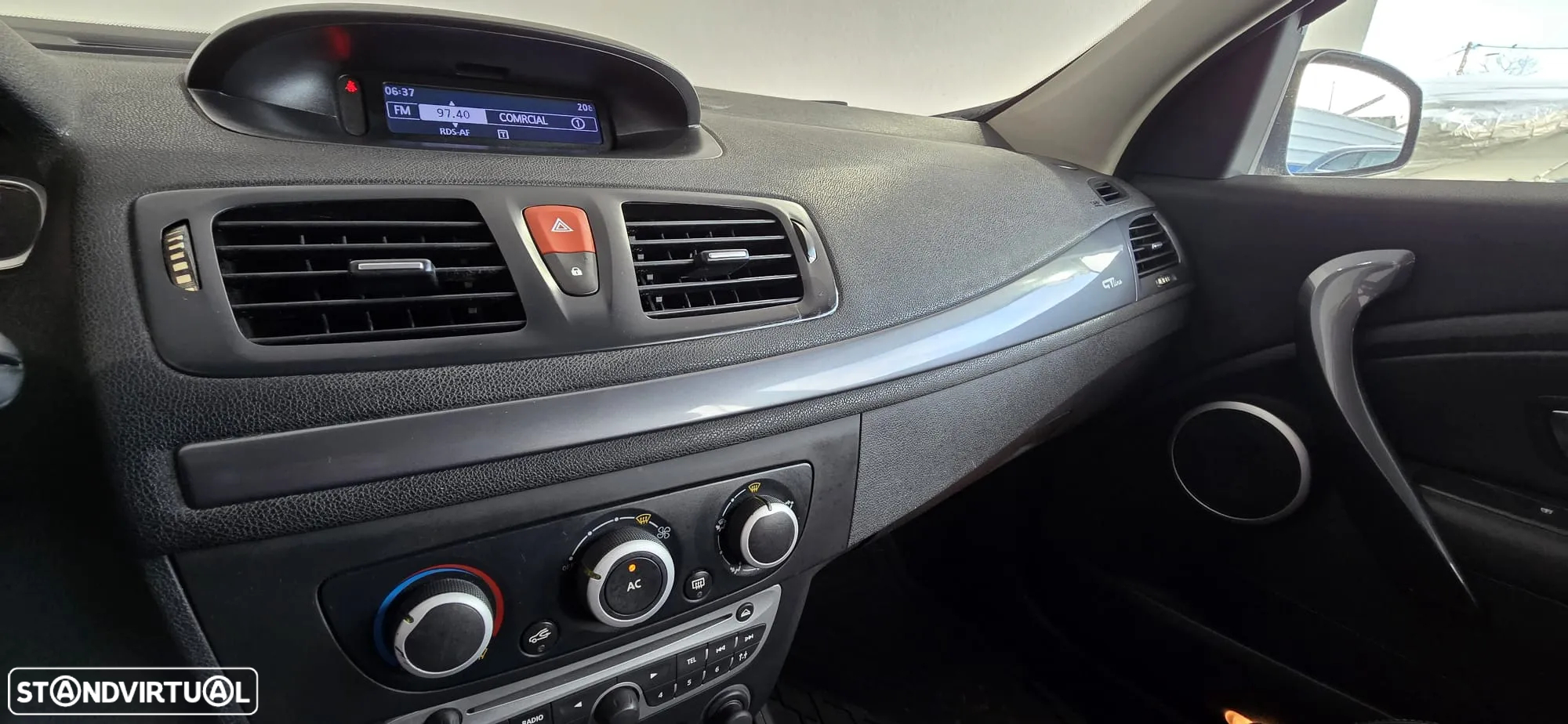 Renault Mégane Sport Tourer 1.5 dCi GT Line - 8