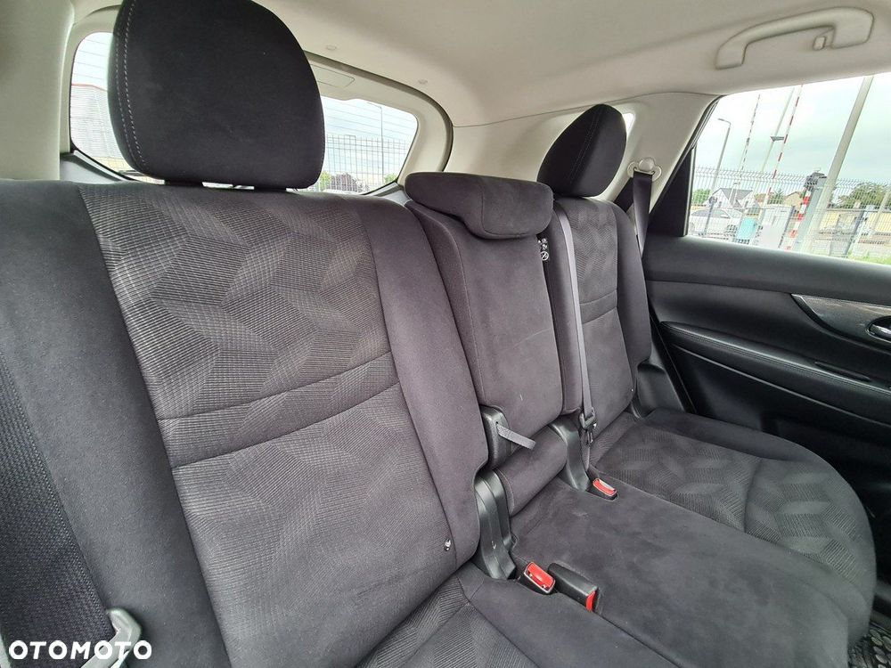 Nissan X-Trail 2.0 dCi Acenta 4WD Xtronic - 22