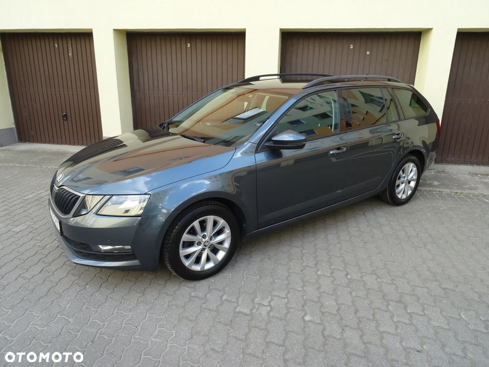 Skoda Octavia 1.6 TDI Drive - 24