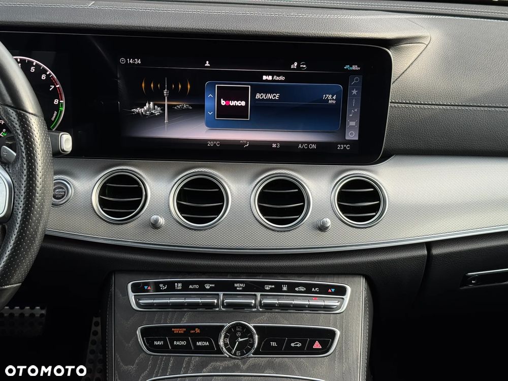 Mercedes-Benz Klasa E 350 9G-TRONIC - 33