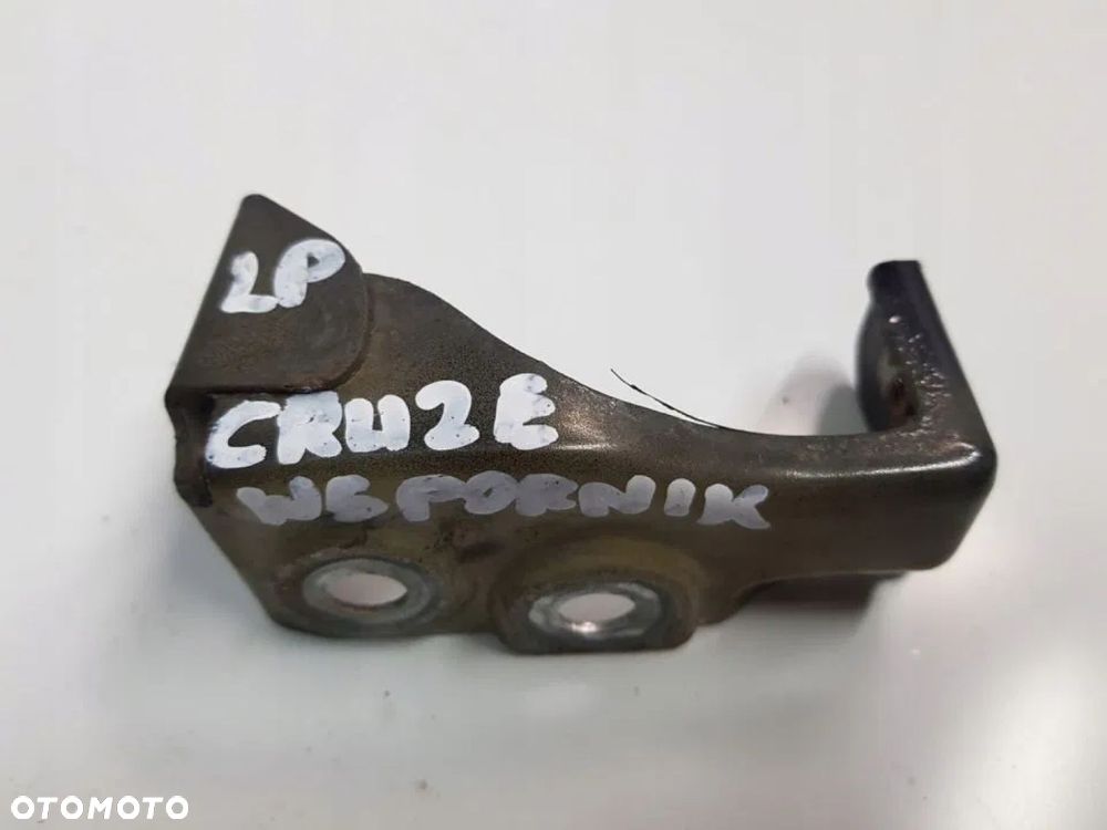 UCHWYT MOCOWANIE WSPORNIK GÓRNY BELKI CRUZE PRZÓD - 6