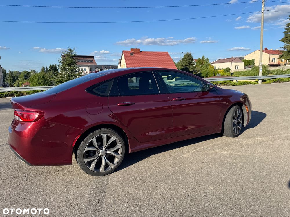 Chrysler 200 - 19
