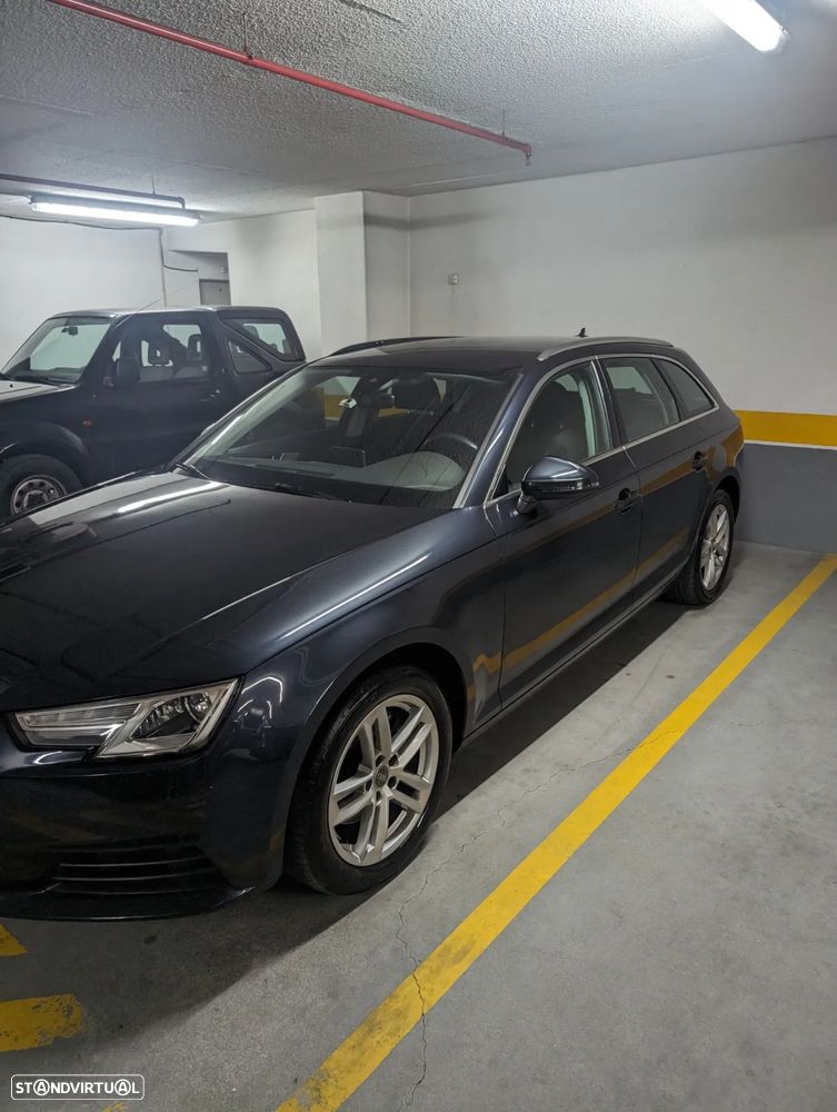 Audi A4 Avant 2.0 TDI Advance S tronic - 4