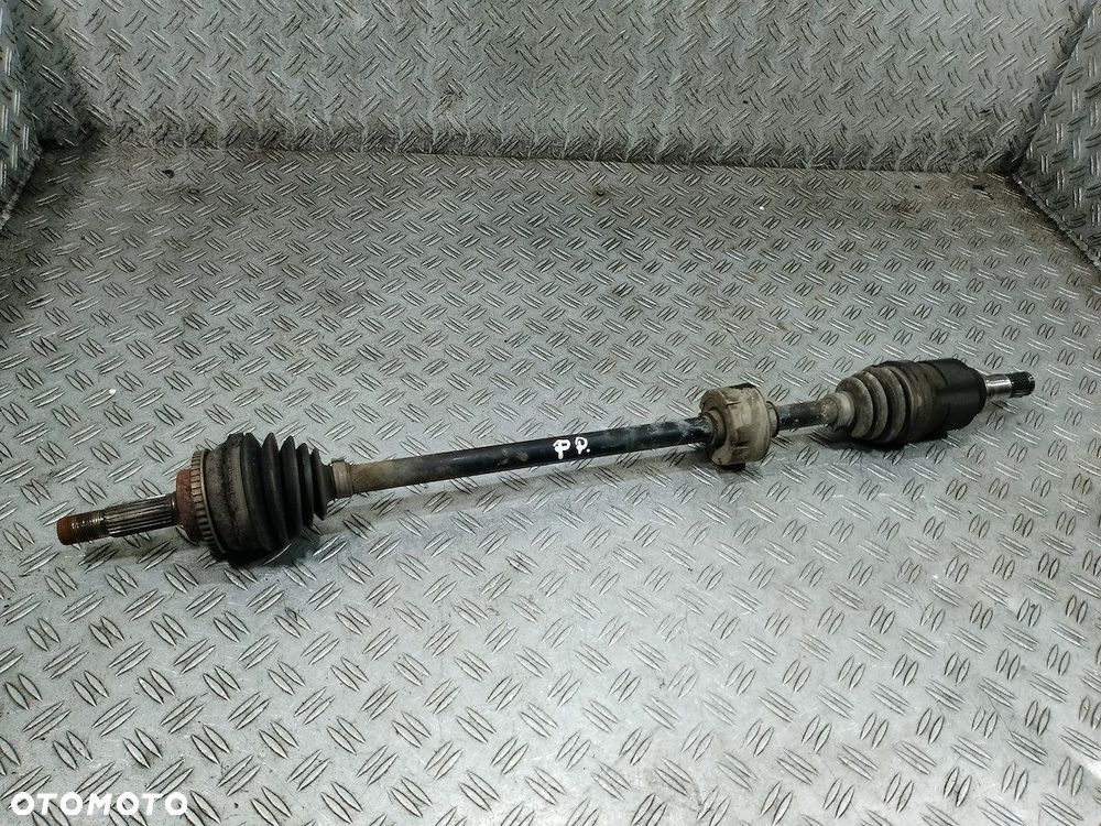 PÓŁOŚ PRAWA PRZÓD TOYOTA YARIS I LIFT 1.0 - 5