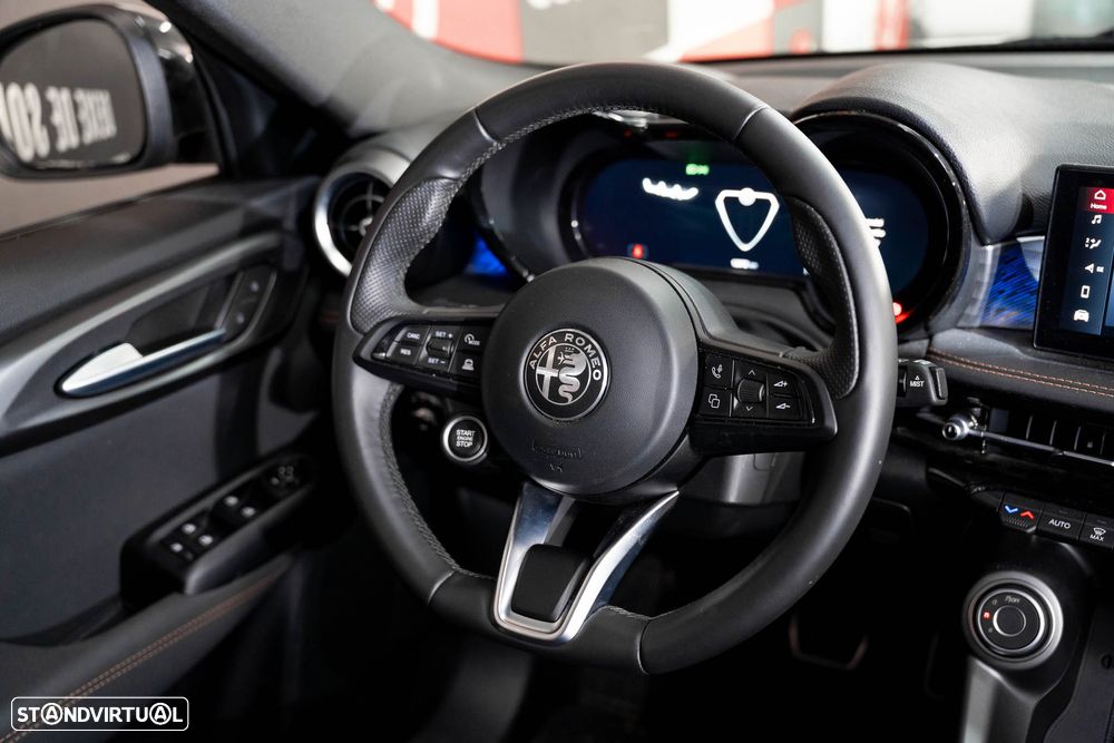 Alfa Romeo Tonale 1.5 Hybrid Sprint - 19