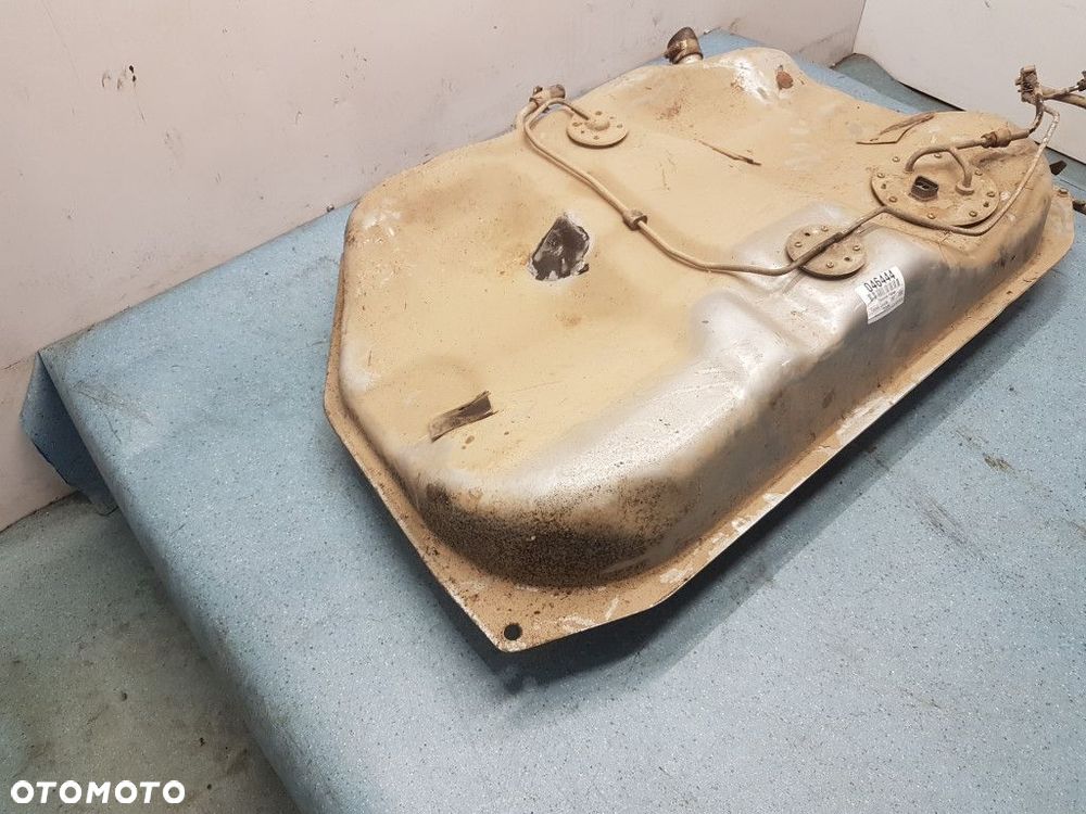 TOYOTA COROLLA E11 1.6 ZBIORNIK PALIWA - 4