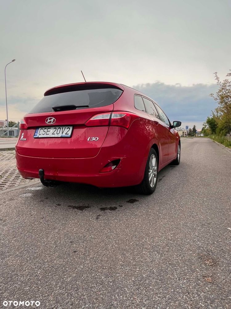 Hyundai i30 1.6 CRDI Trend - 4