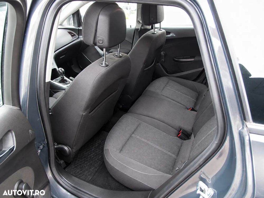 Opel Astra 1.6 CDTI ECOTEC Dynamic - 5