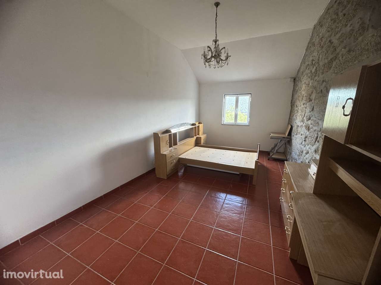 Moradia T3, em granito – São Pedro do Sul - Grande imagem: 4/35