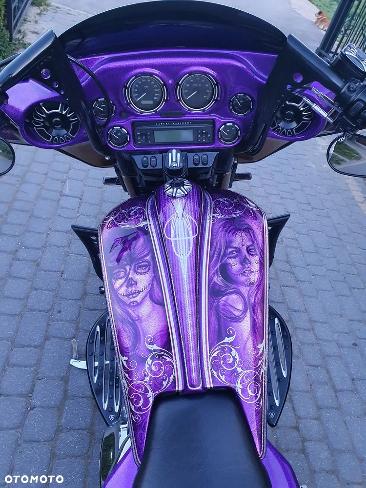 Harley-Davidson FLHTCU Ultra - 11