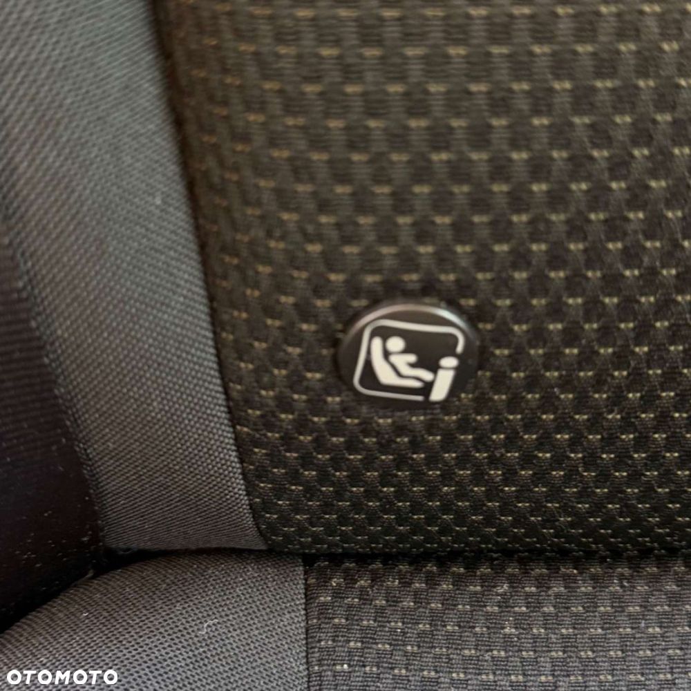 Ford Focus - 33