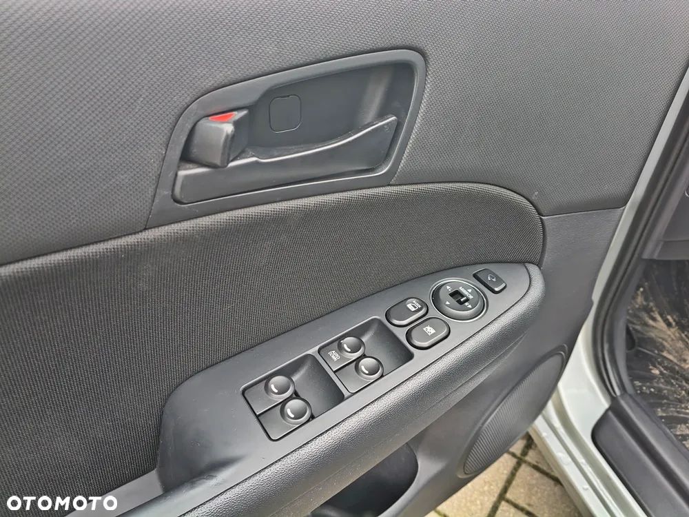 Hyundai i30 1.6 blue Classic - 25