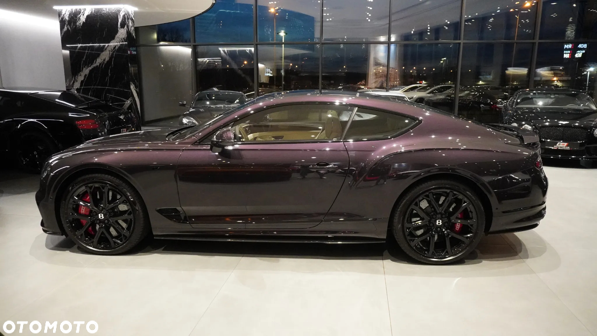 Bentley Continental GT V8 S - 17