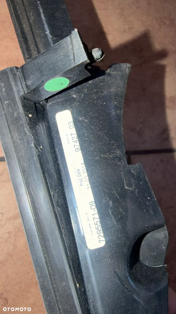 LISTWA SZYBY BOCZNEJ BMW F33 KOMPLET - 3