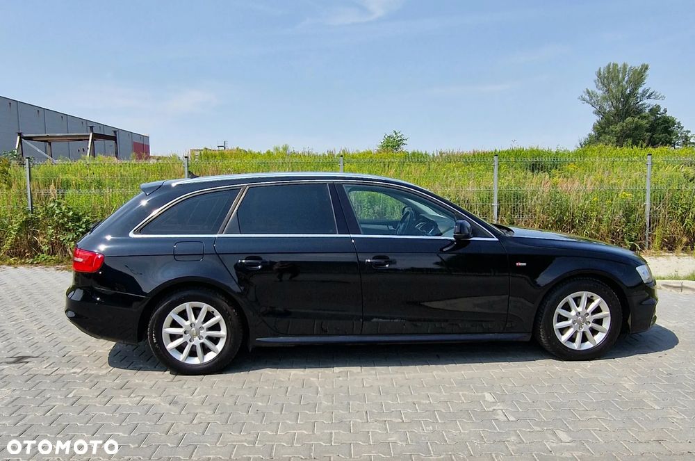 Audi A4 Avant 2.0 TDI DPF clean diesel quattro Attraction - 15