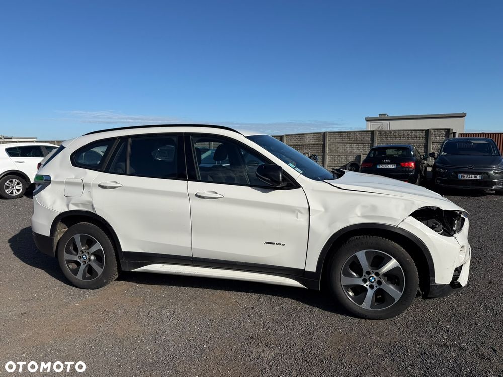 BMW X1 xDrive18d Sport Line sport - 28