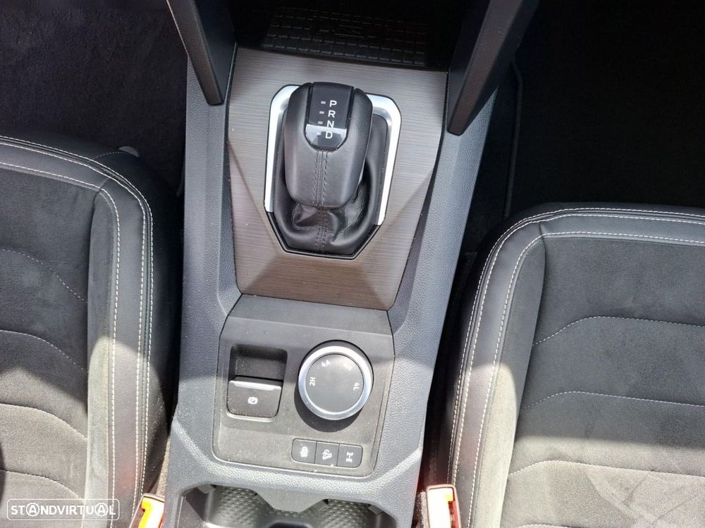 Volkswagen Amarok 2.0 TDi Style 4x4 Aut. — fotografia 11